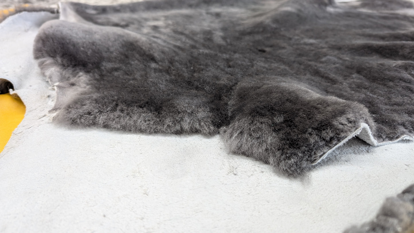 Sheepskin Shearling - Unfinished Back
