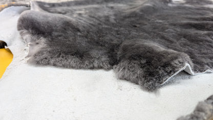 Sheepskin Shearling - Unfinished Back