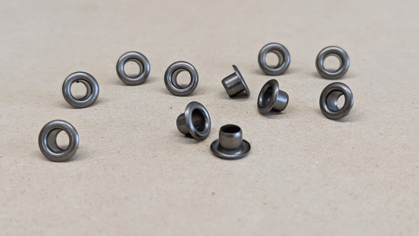AA Regular Eyelets