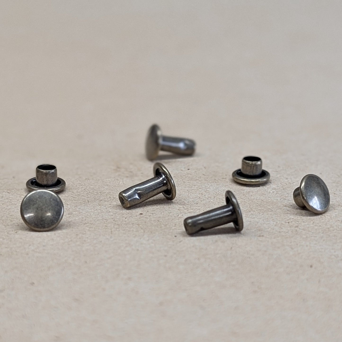 Double-Headed Speedi Rivets